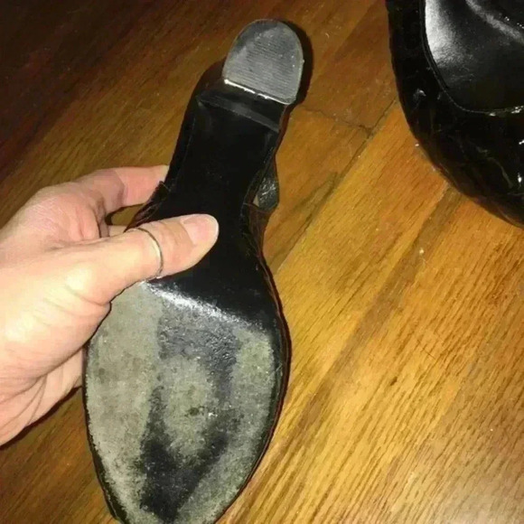 Tory Burch Alison Croc patent peep toe heels, 9.5 - Picture 4 of 5